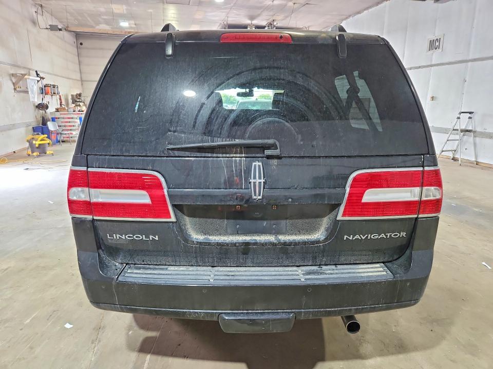 Продажа на аукционе авто 2014 Lincoln Navigator, vin: 5LMJJ3J55EEL01315, номер лота: 61369766