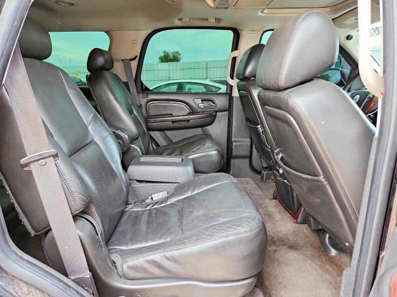 61435196 :رقم المزاد ، 1GYUKCEF0AR229330 vin ، 2010 Cadillac Escalade مزاد بيع