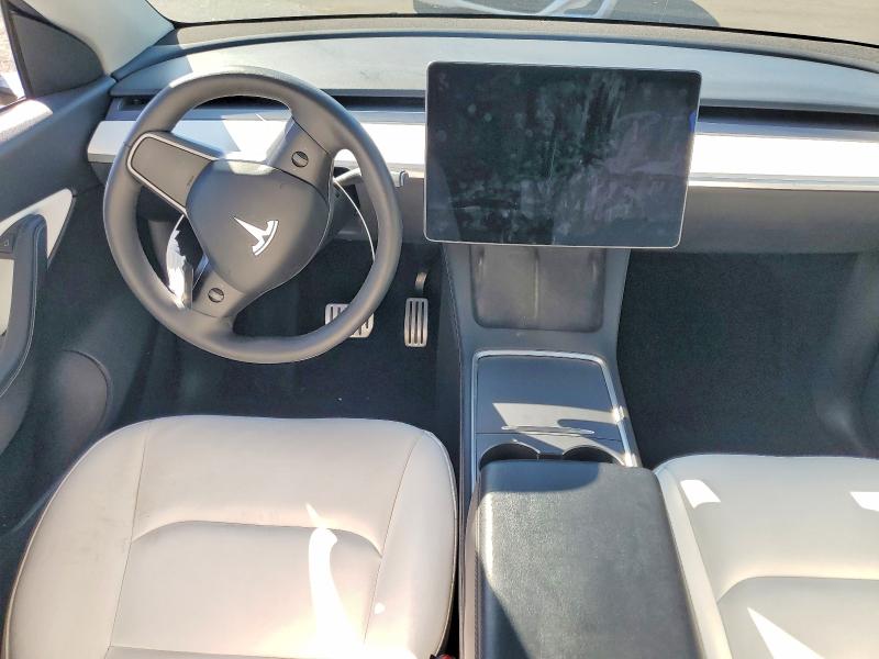 2022 Tesla Model Y მანქანა იყიდება აუქციონზე, vin: 7SAYGDEF9NF492722, აუქციონის ნომერი: 62010066