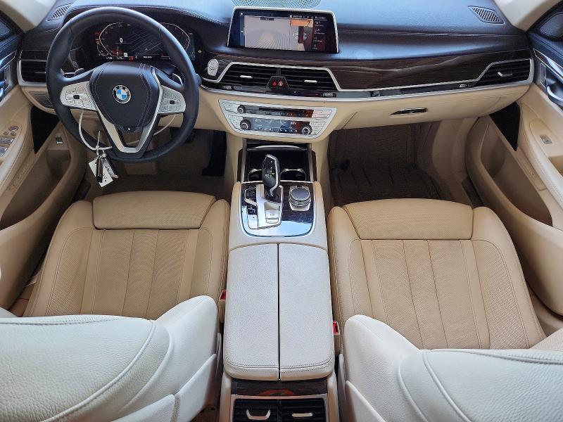 61234886 :رقم المزاد ، WBA7T2C0XLGL17161 vin ، 2020 Bmw 740 مزاد بيع