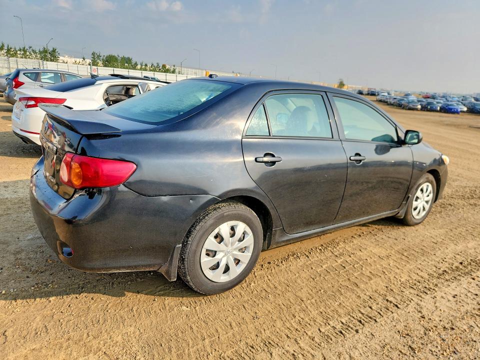 61737376 :رقم المزاد ، 2T1BU4EE7AC320061 vin ، 2010 Toyota Corolla مزاد بيع
