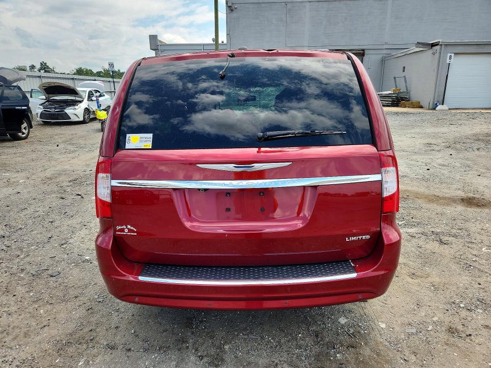 62949386 :رقم المزاد ، 2C4RC1GG6FR514408 vin ، 2015 Chrysler Town & Country مزاد بيع