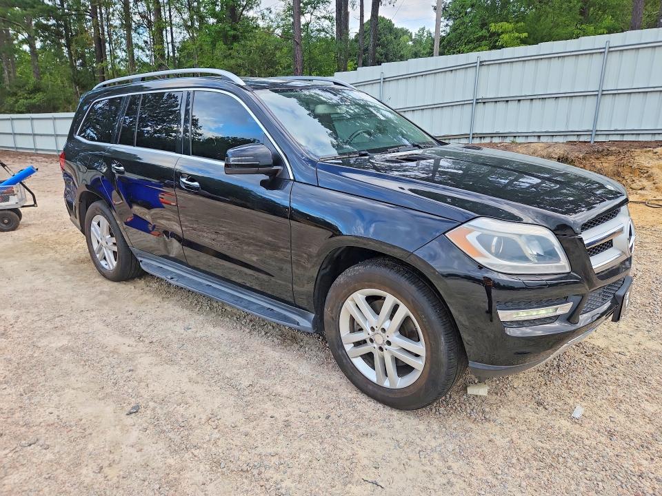 61845966 :رقم المزاد ، 4JGDF2EEXEA335974 vin ، 2014 Mercedes-benz Gl مزاد بيع