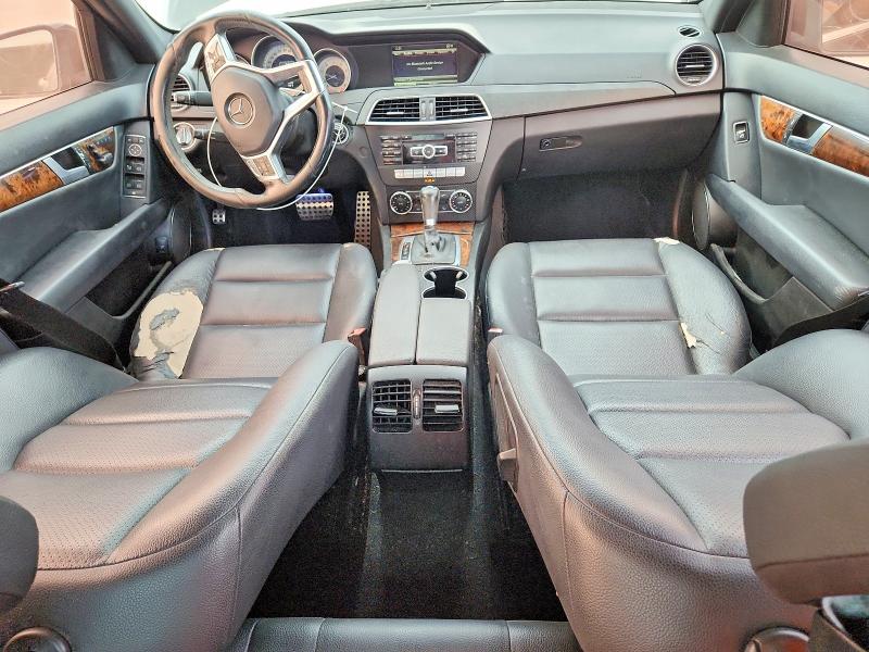 2014 Mercedes-benz C მანქანა იყიდება აუქციონზე, vin: WDDGF8AB7EG201054, აუქციონის ნომერი: 63039476