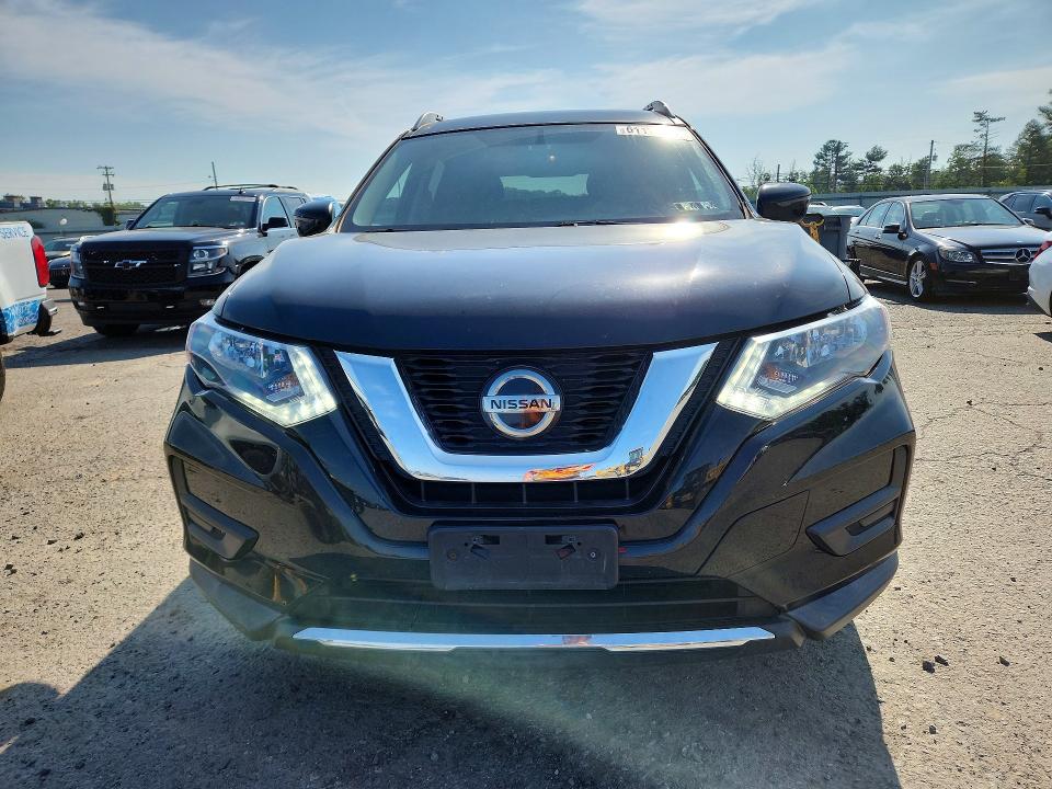 Продаж на аукціоні авто 2018 Nissan Rogue, vin: KNMAT2MV6JP596382, номер лоту: 61173906