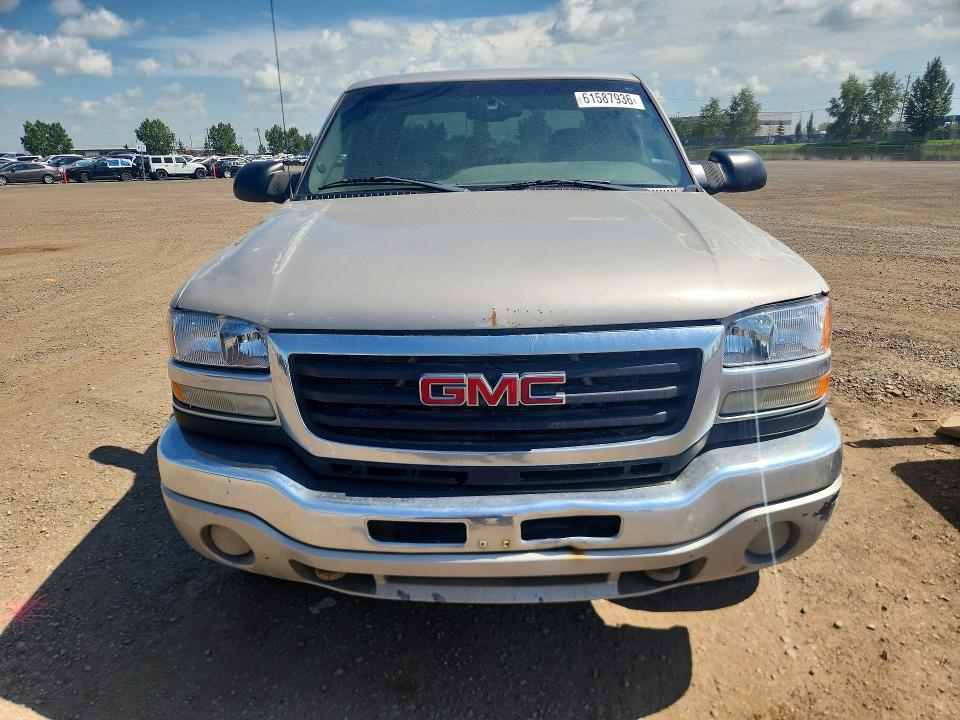 61587936 :رقم المزاد ، 1GTHK23114F149050 vin ، 2004 Gmc Sierra مزاد بيع