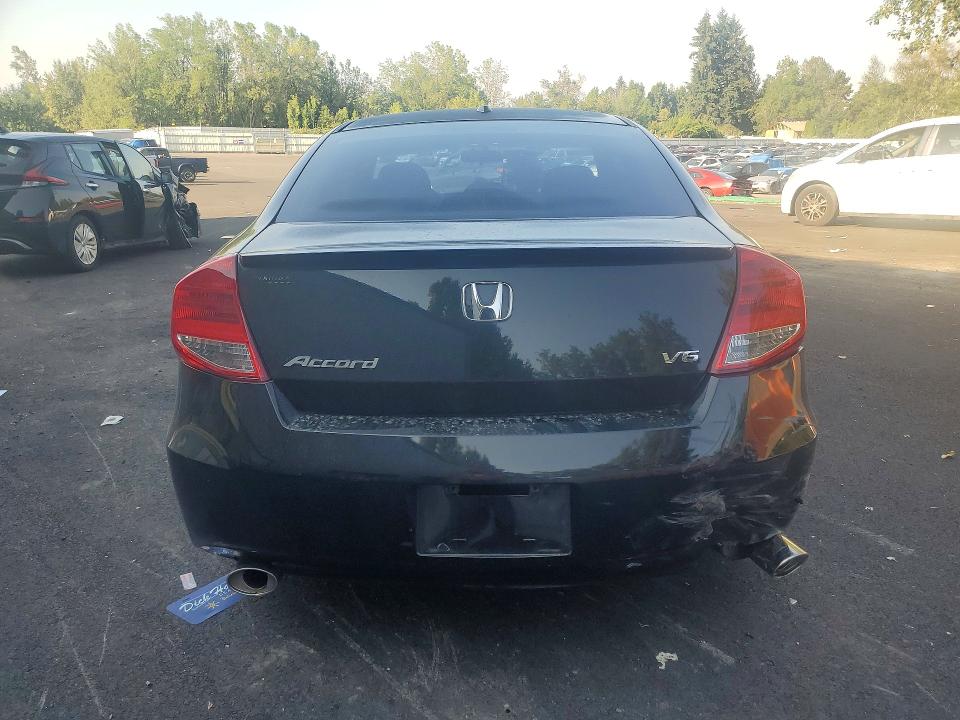 Продажа на аукционе авто 2012 Honda Accord, vin: 1HGCS2B87CA011552, номер лота: 62110676