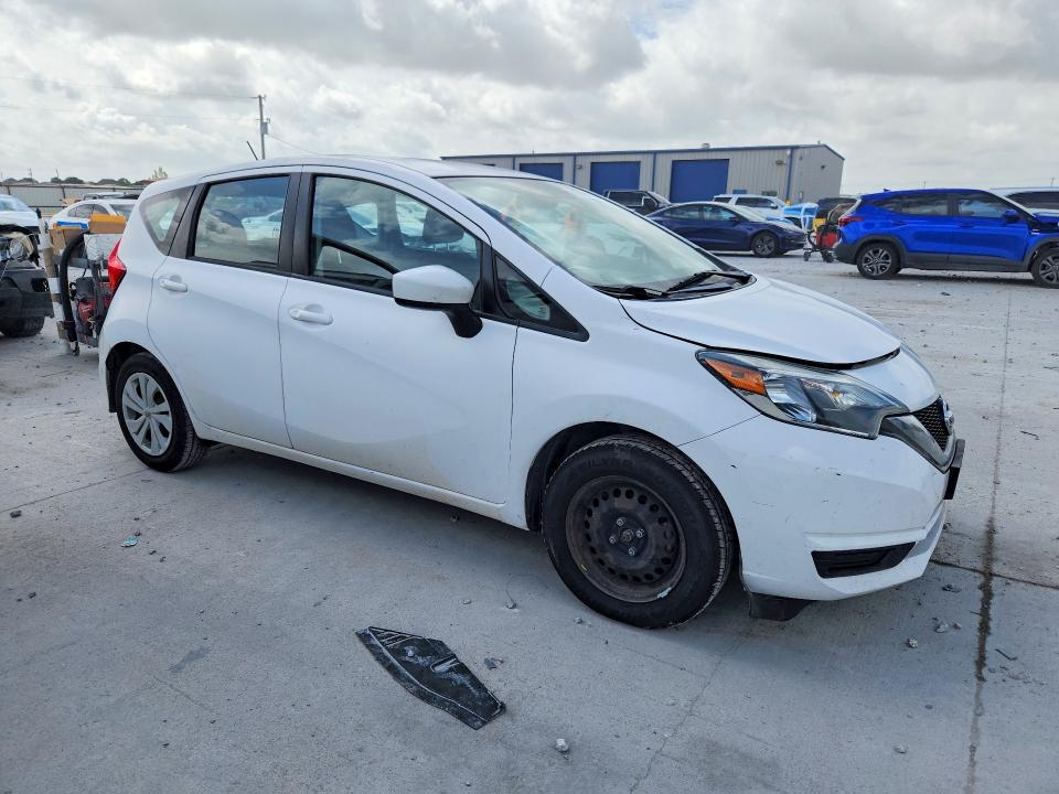 61506326 :رقم المزاد ، 3N1CE2CP4JL365405 vin ، 2018 Nissan Versa Note مزاد بيع