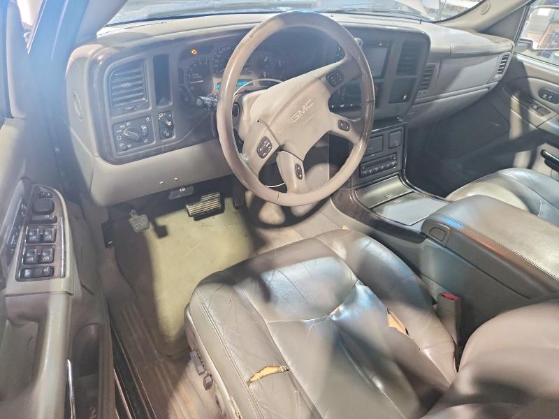 61215146 :رقم المزاد ، 1GKFK66U95J124498 vin ، 2005 Gmc Yukon Xl مزاد بيع
