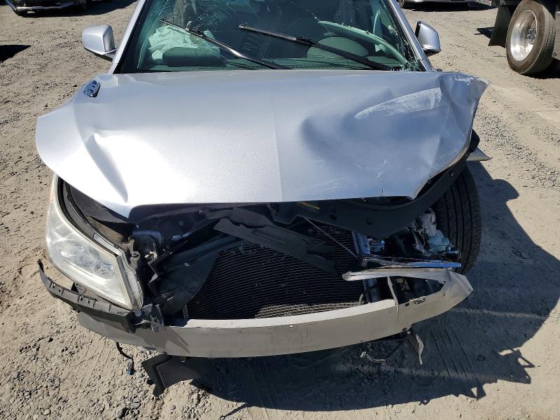 62665506 :رقم المزاد ، 1G4GC5GG2AF269424 vin ، 2010 Buick Lacrosse مزاد بيع