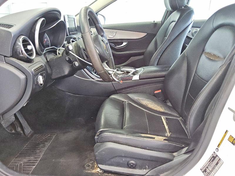 2015 Mercedes-benz C მანქანა იყიდება აუქციონზე, vin: 55SWF4KB1FU015226, აუქციონის ნომერი: 55385986