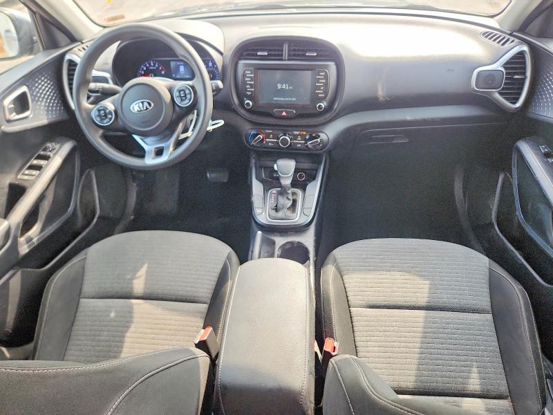 2021 Kia Soul მანქანა იყიდება აუქციონზე, vin: KNDJ23AU5M7773741, აუქციონის ნომერი: 62598496