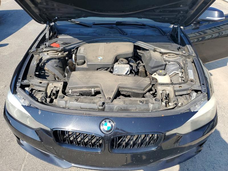 2015 Bmw 328 მანქანა იყიდება აუქციონზე, vin: WBA3B5G52FNS16768, აუქციონის ნომერი: 60763846