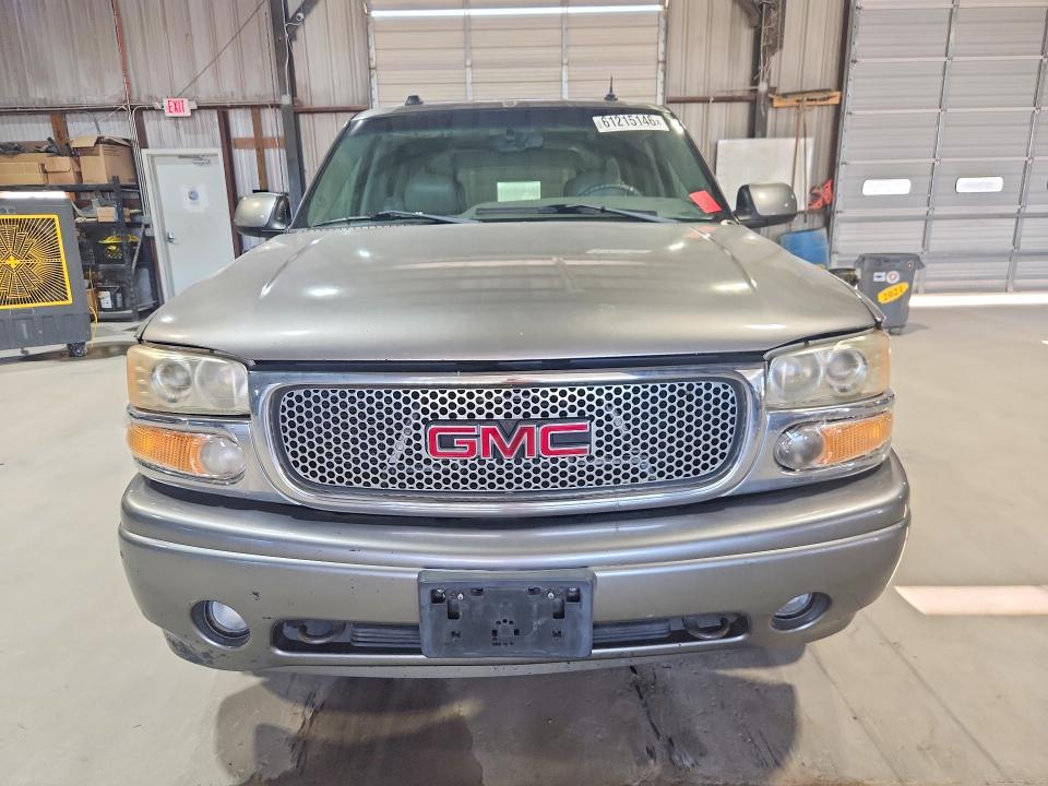 61215146 :رقم المزاد ، 1GKFK66U95J124498 vin ، 2005 Gmc Yukon Xl مزاد بيع