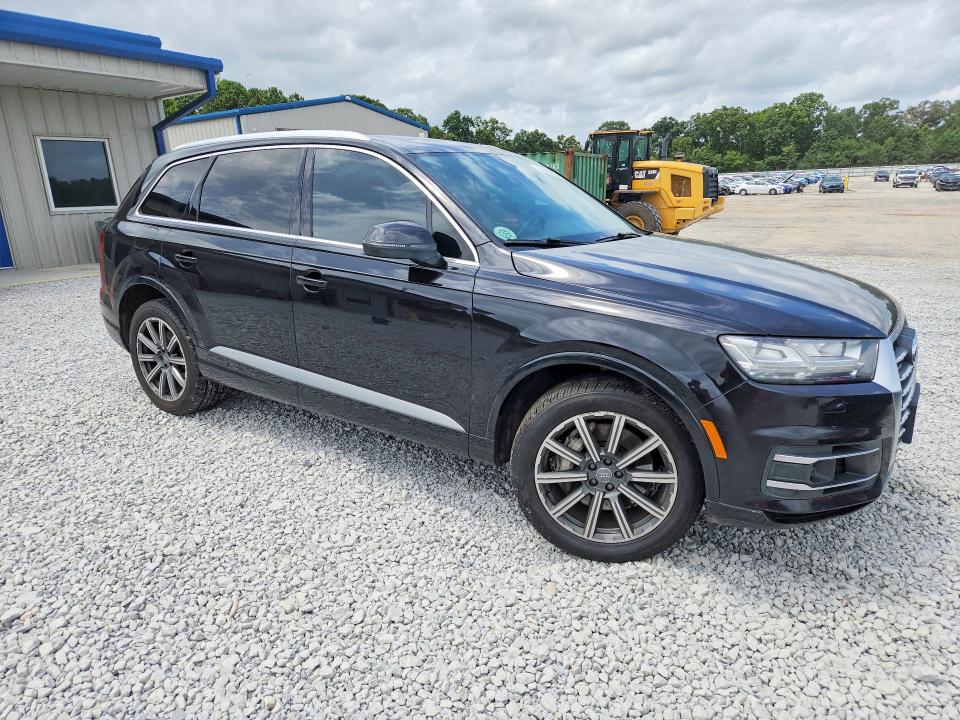 2017 Audi Q7 მანქანა იყიდება აუქციონზე, vin: WA1VAAF79HD024082, აუქციონის ნომერი: 62006686