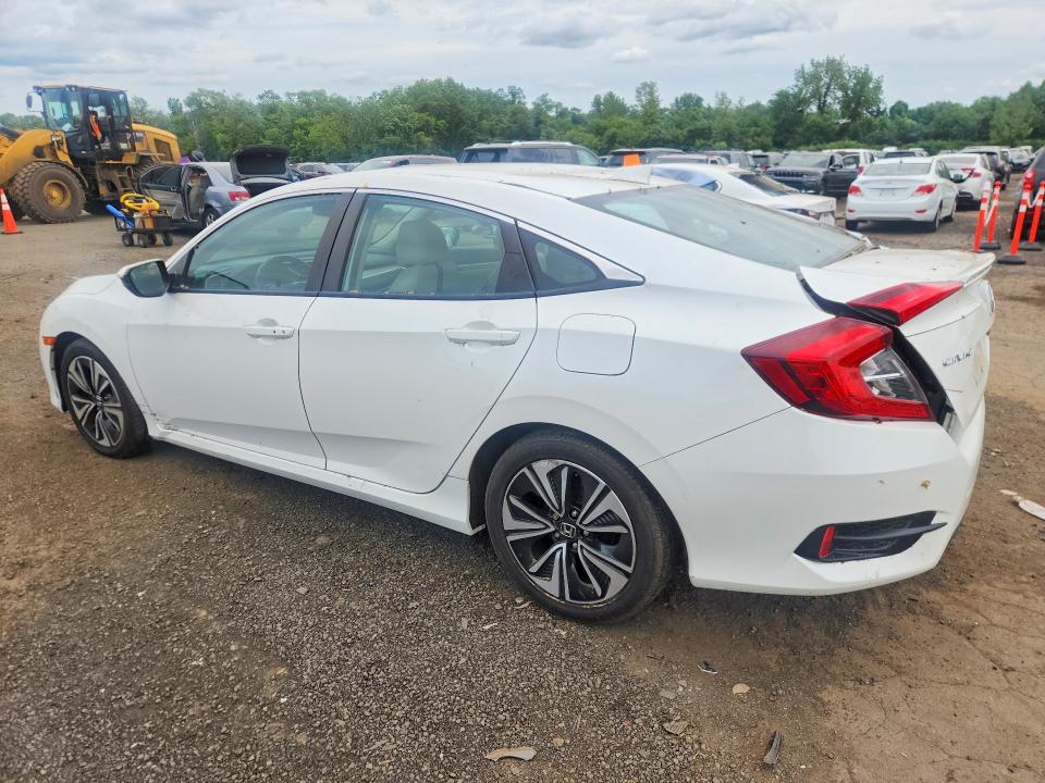 60156616 :رقم المزاد ، 19XFC1F71HE213795 vin ، 2017 Honda Civic مزاد بيع