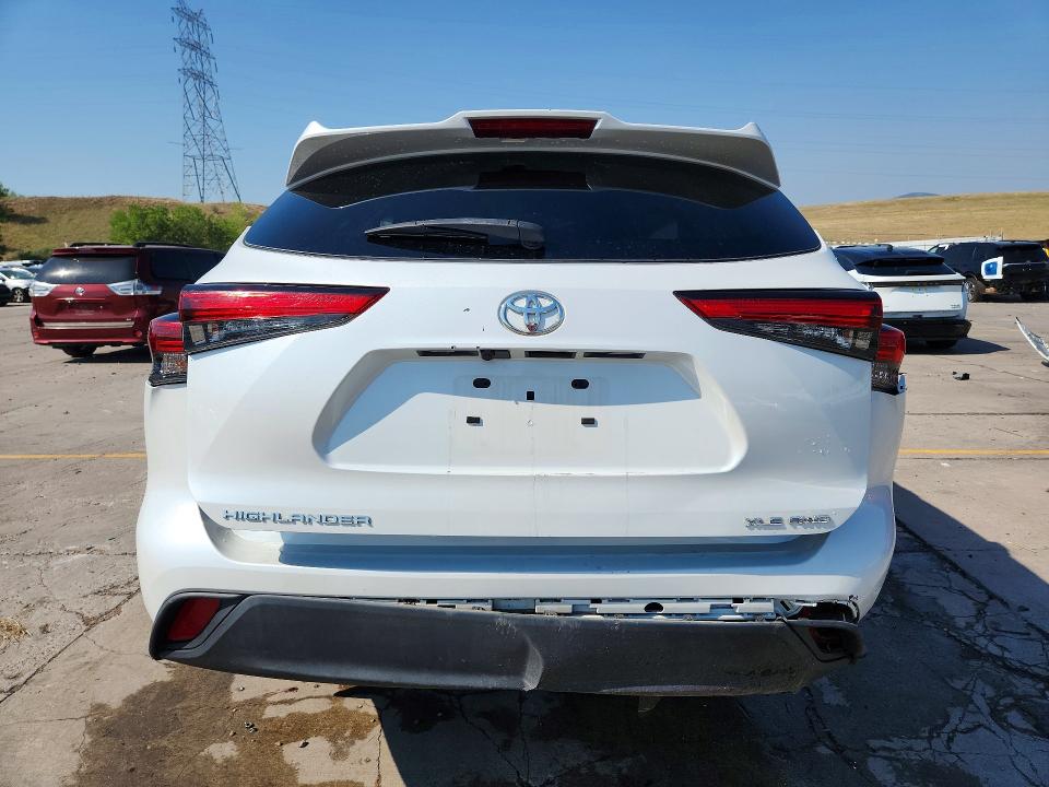 Aukcja sprzedaży 2022 Toyota Highlander, vin: 5TDGZRBH0NS578714, numer aukcji: 73342655