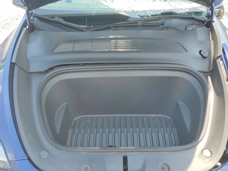 60120776 :رقم المزاد ، 5YJYGDEE0MF203231 vin ، 2021 Tesla Model Y مزاد بيع