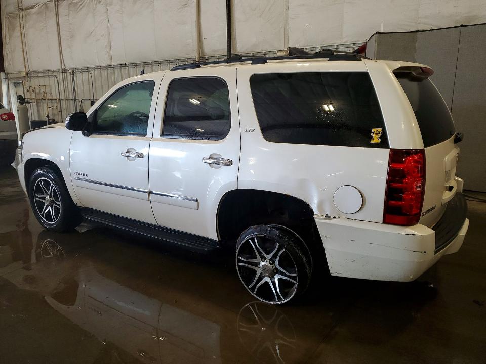59852746 :رقم المزاد ، 1GNSKCE08CR245858 vin ، 2012 Chevrolet Tahoe مزاد بيع