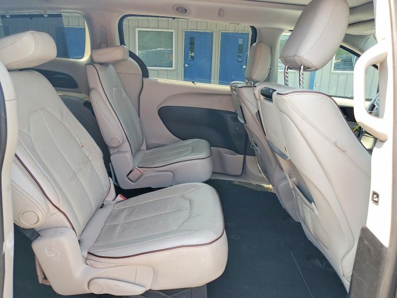 60492096 :رقم المزاد ، 2C4RC1GG9HR500974 vin ، 2017 Chrysler Pacifica مزاد بيع
