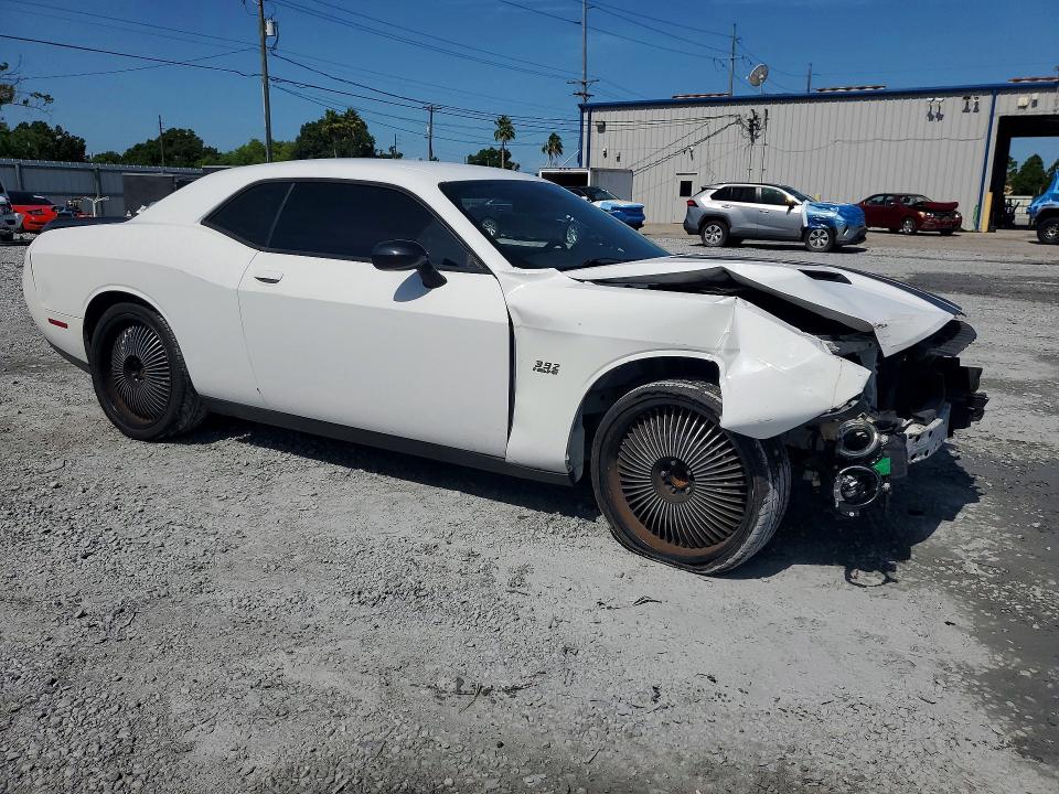 Продаж на аукціоні авто 2016 Dodge Challenger, vin: 2C3CDZAGXGH338243, номер лоту: 61636776