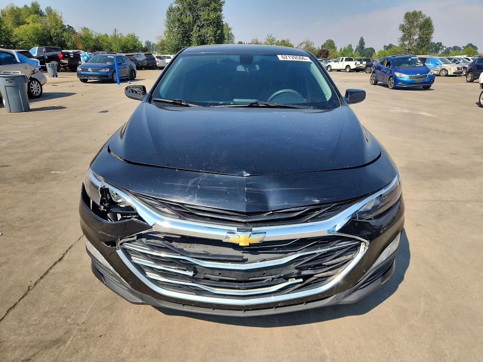 62139506 :رقم المزاد ، 1G1ZD5ST1KF167718 vin ، 2019 Chevrolet Malibu مزاد بيع