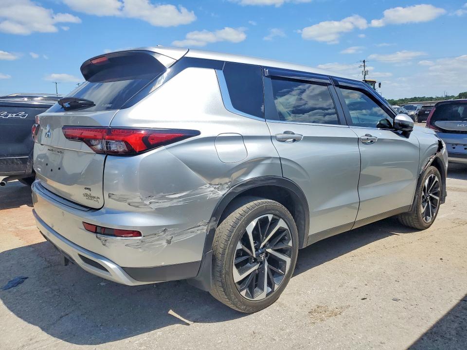 61755646 :رقم المزاد ، JA4J4VA84RZ024461 vin ، 2024 Mitsubishi Outlander مزاد بيع