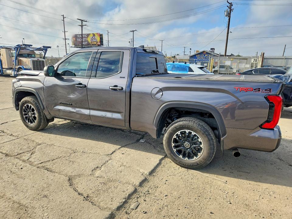61622506 :رقم المزاد ، 5TFLA5DA7PX128392 vin ، 2023 Toyota Tundra مزاد بيع