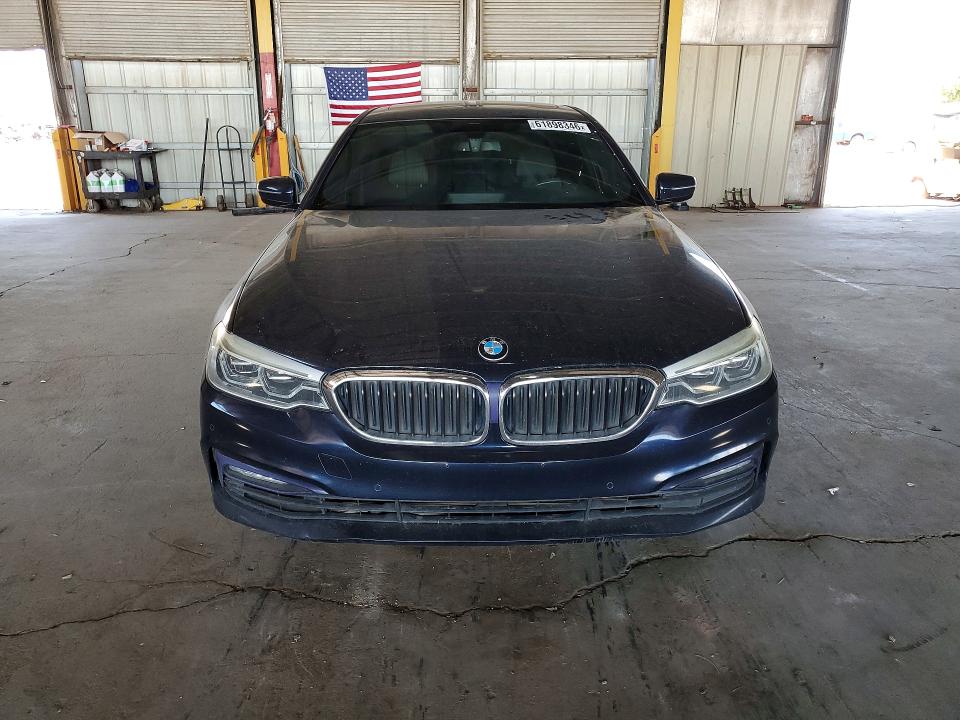 2017 Bmw 540 მანქანა იყიდება აუქციონზე, vin: WBAJE5C33HG914221, აუქციონის ნომერი: 61898346