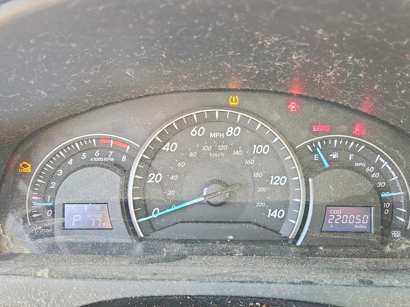 63311086 :رقم المزاد ، 4T1BF1FK7CU512336 vin ، 2012 Toyota Camry مزاد بيع