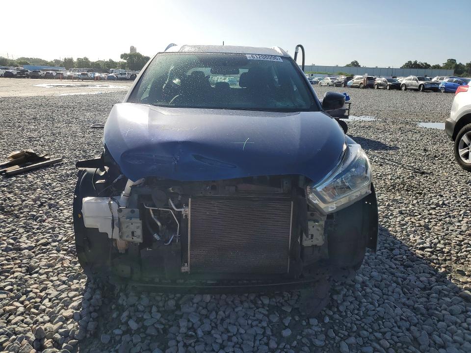 61208096 :رقم المزاد ، 3N1CP5CU7KL531371 vin ، 2019 Nissan Kicks مزاد بيع