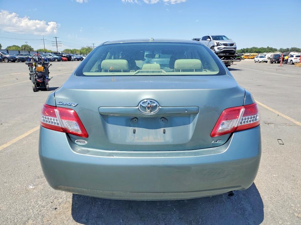 2011 Toyota Camry მანქანა იყიდება აუქციონზე, vin: JTNBF3EK9B3010221, აუქციონის ნომერი: 61696216