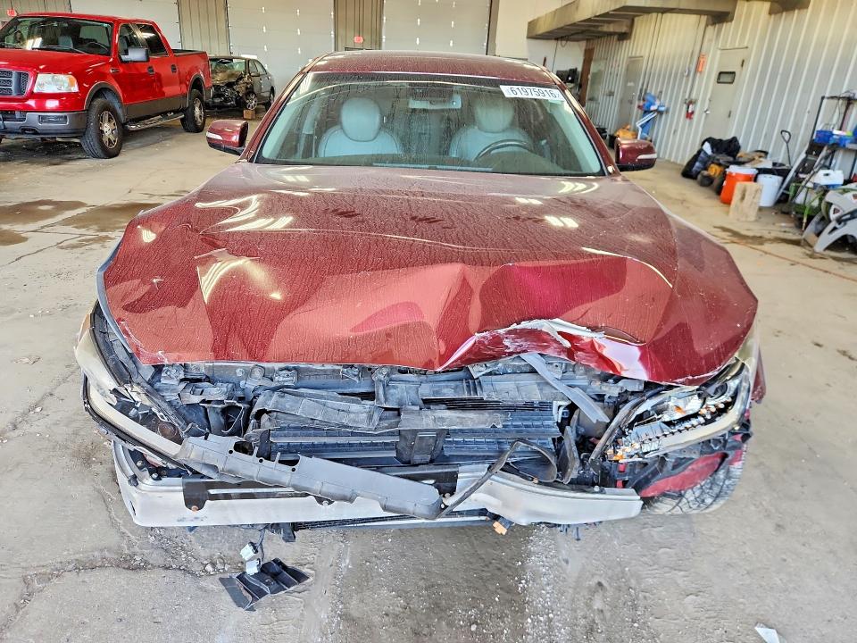 Продаж на аукціоні авто 2016 Hyundai Genesis, vin: KMHGN4JE2GU127719, номер лоту: 61975916