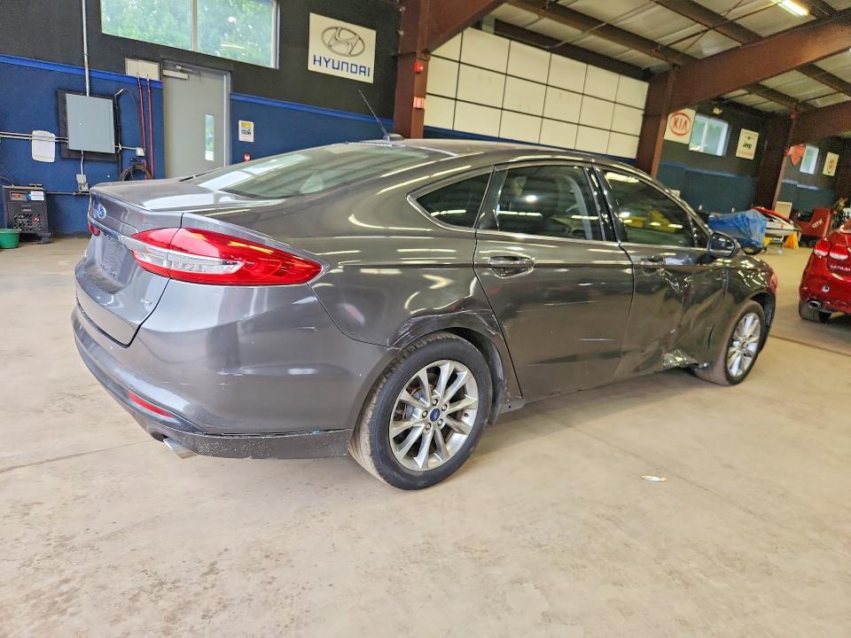 Продажа на аукционе авто 2017 Ford Fusion, vin: 3FA6P0H71HR136632, номер лота: 62285186