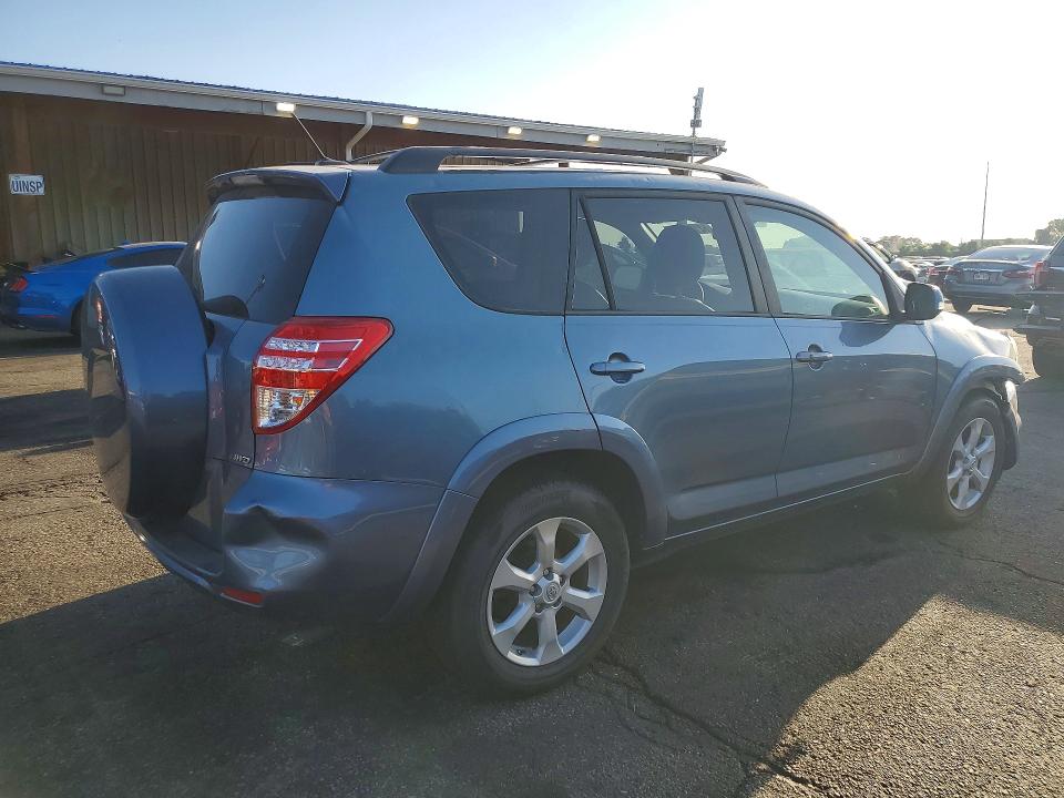 2011 Toyota Rav4 მანქანა იყიდება აუქციონზე, vin: 2T3DF4DV3BW124940, აუქციონის ნომერი: 62193966