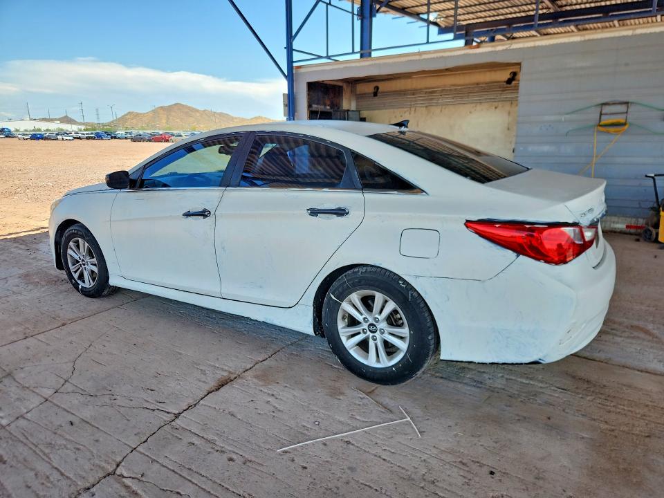 2014 Hyundai Sonata მანქანა იყიდება აუქციონზე, vin: 5NPEB4AC0EH903047, აუქციონის ნომერი: 62078596