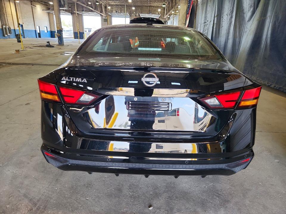 59717426 :رقم المزاد ، 1N4BL4DV1SN367563 vin ، 2025 Nissan Altima مزاد بيع