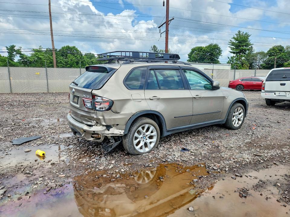 2011 Bmw X5 მანქანა იყიდება აუქციონზე, vin: 5UXZV4C58BL741925, აუქციონის ნომერი: 62631376