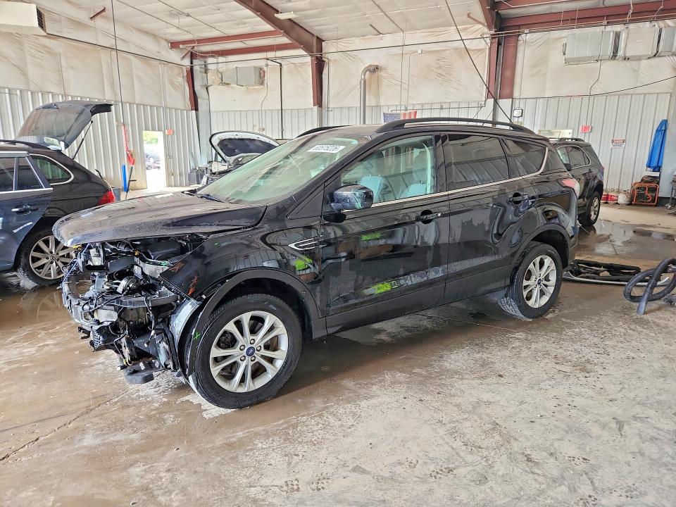 60575226 :رقم المزاد ، 1FMCU9G94HUE52270 vin ، 2017 Ford Escape مزاد بيع