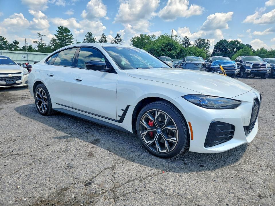 63597086 :رقم المزاد ، WBY73AW07PFN82025 vin ، 2023 Bmw I4 مزاد بيع