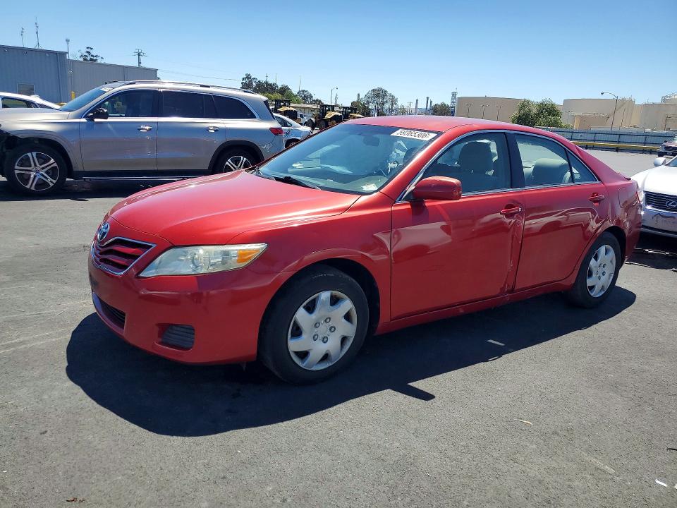 59365306 :رقم المزاد ، 4T1BF3EKXBU684680 vin ، 2011 Toyota Camry مزاد بيع