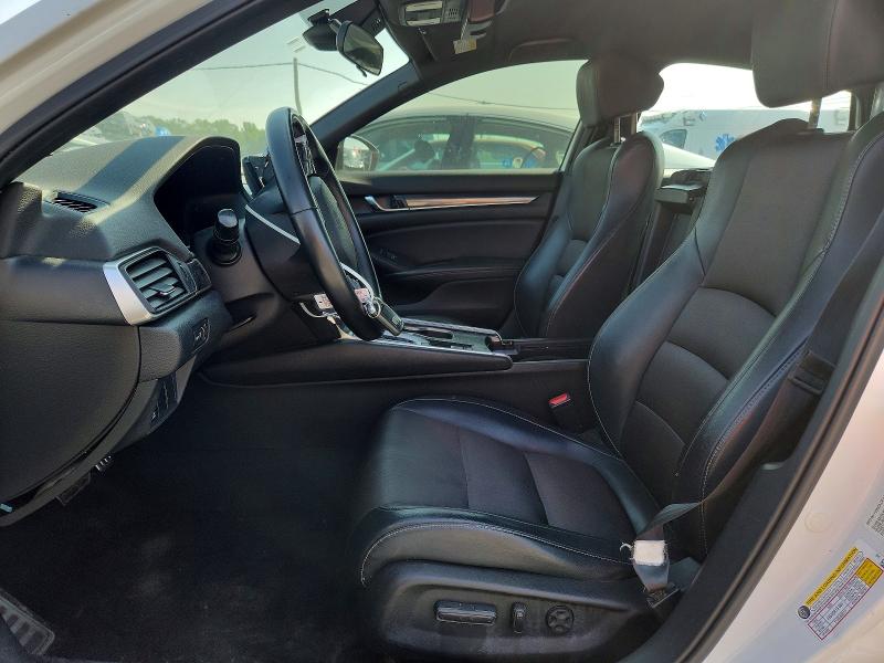 Продаж на аукціоні авто 2018 Honda Accord, vin: 1HGCV1F36JA009708, номер лоту: 60629916