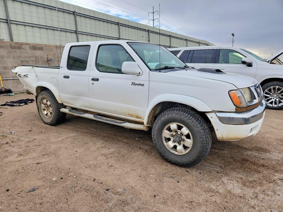 62053816 :رقم المزاد ، 1N6ED27Y3YC338677 vin ، 2000 Nissan Frontier مزاد بيع