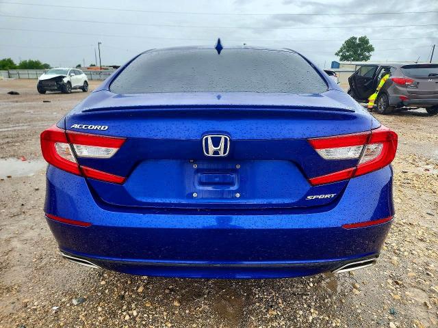 61044676 :رقم المزاد ، 1HGCV1F30JA193818 vin ، 2018 Honda Accord مزاد بيع