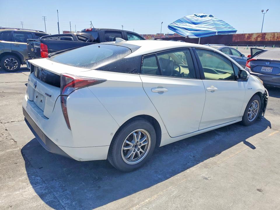 2017 Toyota Prius მანქანა იყიდება აუქციონზე, vin: JTDKARFUXH3046515, აუქციონის ნომერი: 61182956