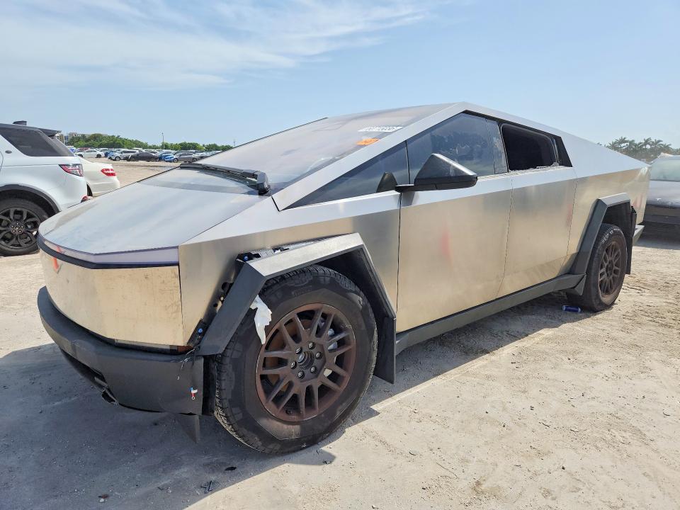 Aukcja sprzedaży 2025 Tesla Cybertruck, vin: 7G2CEHED7SA072420, numer aukcji: 60715036