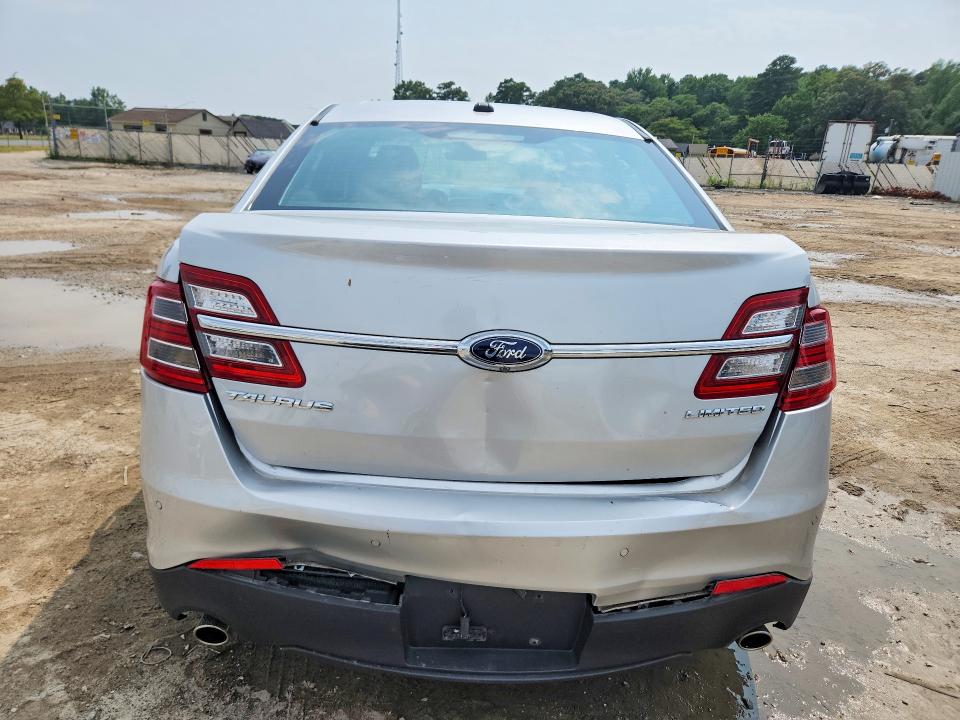 Продажа на аукционе авто 2015 Ford Taurus, vin: 1FAHP2F80FG118725, номер лота: 62899996