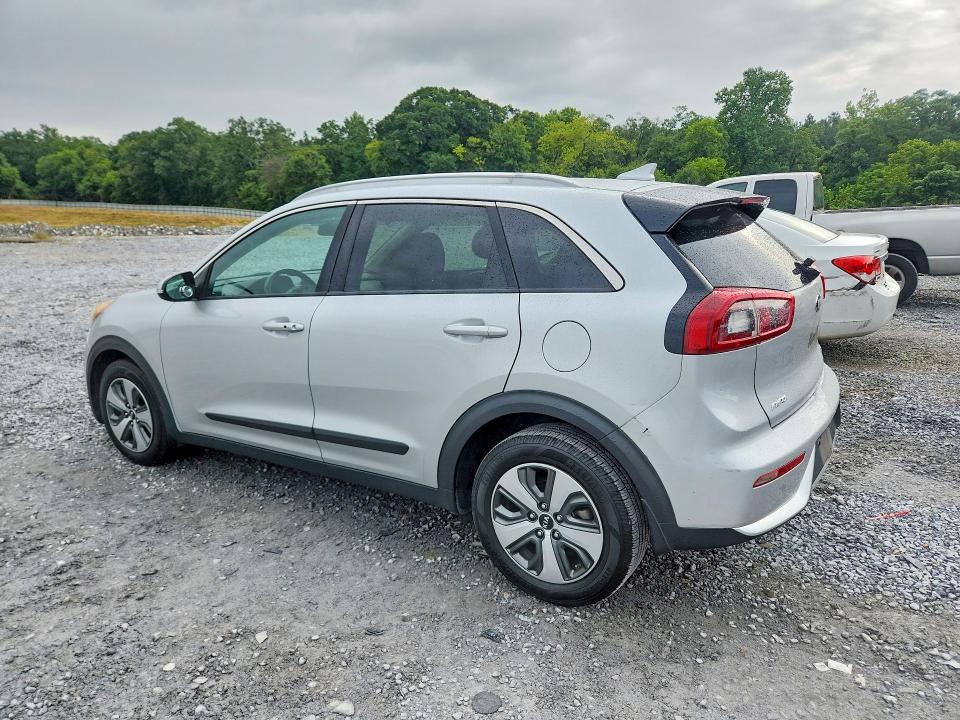62467976 :رقم المزاد ، KNDCC3LC7H5036083 vin ، 2017 Kia Niro مزاد بيع