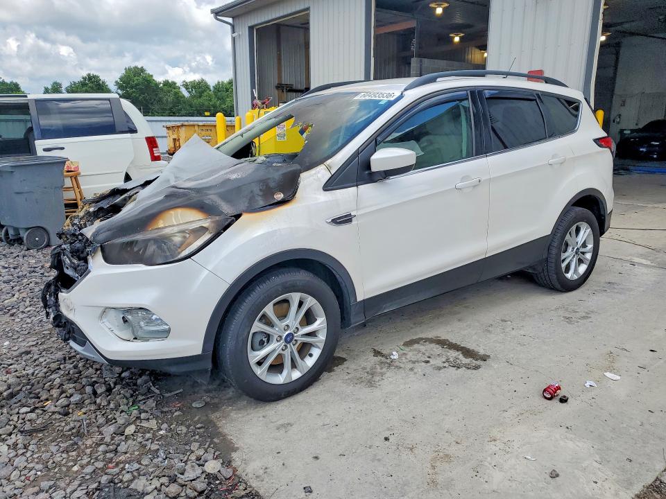 Продаж на аукціоні авто 2018 Ford Escape, vin: 1FMCU9HD9JUC86966, номер лоту: 60493536