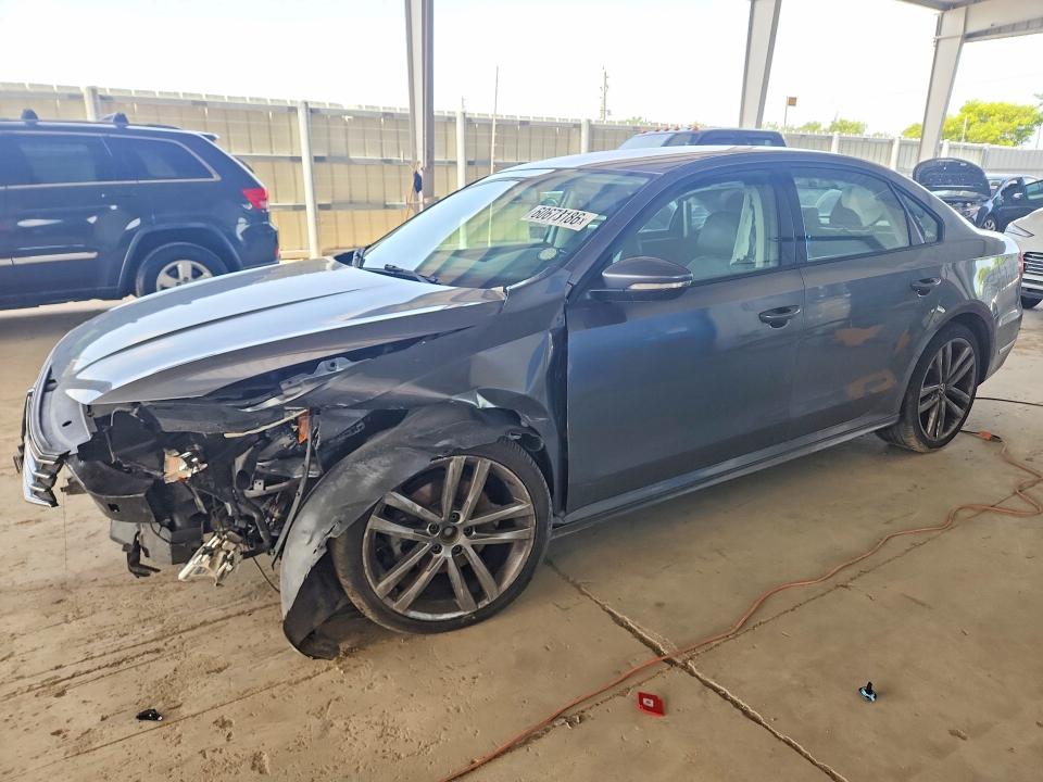 Auction sale of the 2018 Volkswagen Passat, vin: 1VWAA7A39JC027245, lot number: 60673186